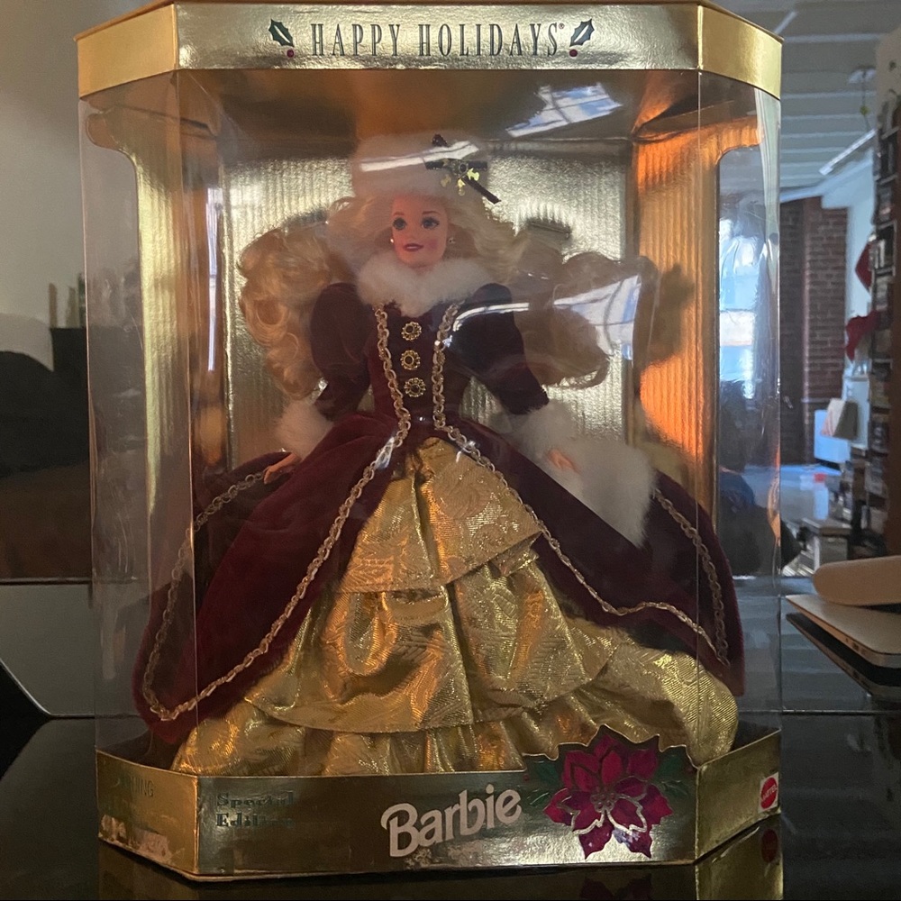Happy Holidays Barbie 1996 ~ Special Edition RARE